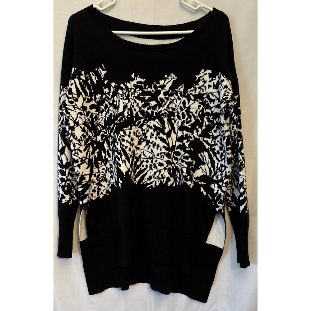 Women's Vtg Black And White Sweater Side Slits Long Sleeve M Rayon Nylon